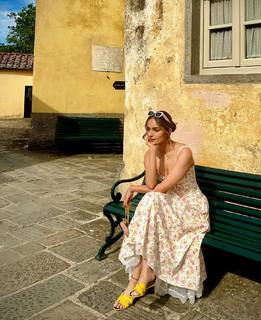 Manushi Chhillar feet photo thumbnail