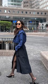 Manushi Chhillar feet photo thumbnail