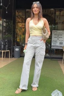 Manushi Chhillar feet photo 6