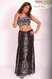 Manya feet photo 12