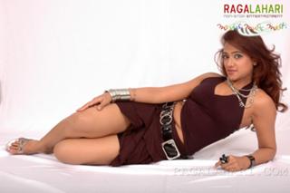 Manya feet photo 12