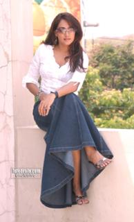 Manya feet photo 10