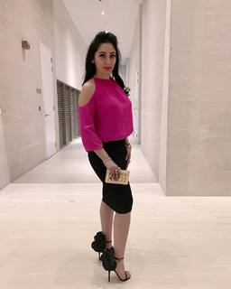 Manyata Dutt feet photo 12
