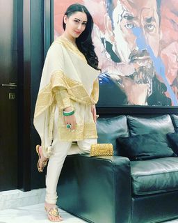 Manyata Dutt feet photo 1
