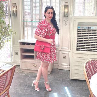 Manyata Dutt feet photo 13