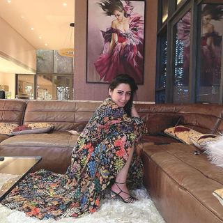 Manyata Dutt feet photo 10