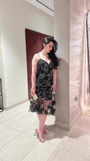 Manyata Dutt feet photo 9