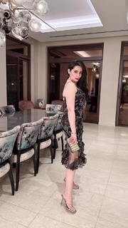 Manyata Dutt feet photo 8