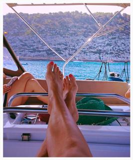 Mar Flores feet photo 8