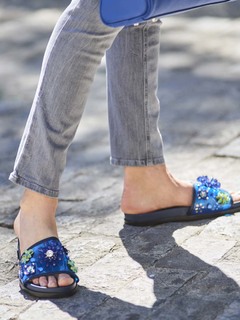 Mar Flores feet photo 11