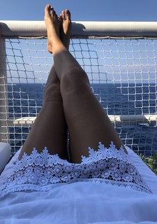 Mar Flores feet photo 16