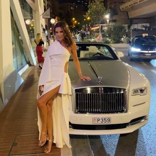 Mar Flores feet photo 8