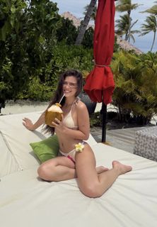 Mar Lucas Vilar feet photo thumbnail