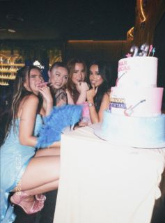 Mar Lucas Vilar feet photo thumbnail