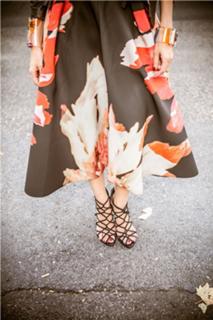 Mar Saura feet photo thumbnail