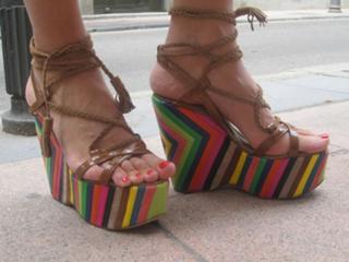 Mar Saura feet photo thumbnail