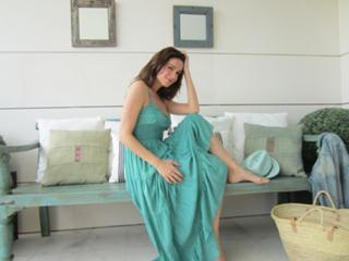 Mar Saura feet photo thumbnail
