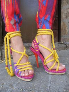 Mar Saura feet photo thumbnail