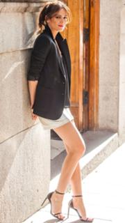 Mar Saura feet photo thumbnail