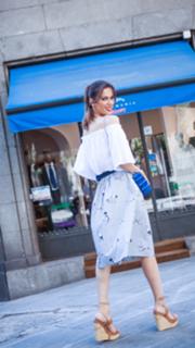 Mar Saura feet photo thumbnail