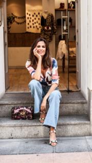 Mar Saura feet photo thumbnail