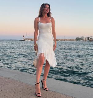 Mar Saura feet photo thumbnail