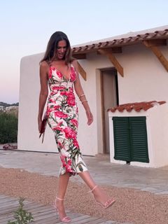 Mar Saura feet photo thumbnail