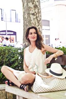 Mar Saura feet photo thumbnail
