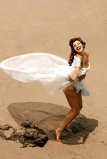Mara Corday feet photo 4
