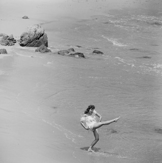 Mara Corday feet photo 1