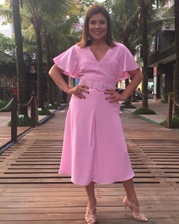 Mara Maravilha feet photo 6