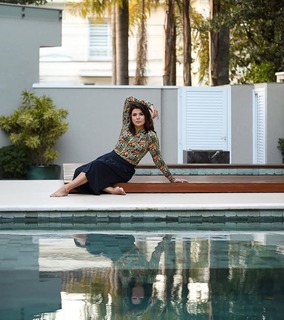 Mara Maravilha feet photo 6