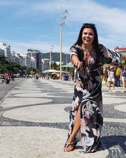 Mara Maravilha feet photo 20