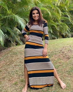 Mara Maravilha feet photo 1