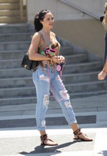 Mara Teigen feet photo 18