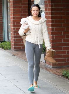 Mara Teigen feet photo 13