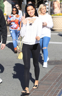 Mara Teigen feet photo 19