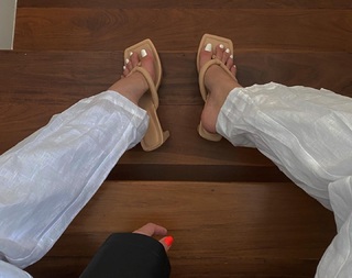 Mara Teigen feet photo 2