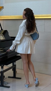 Mara Teigen feet photo 13