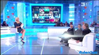 Mara Venier feet photo thumbnail