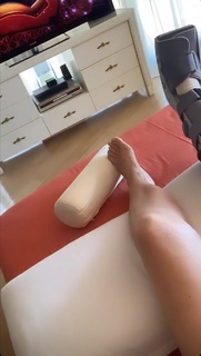 Mara Venier feet photo thumbnail