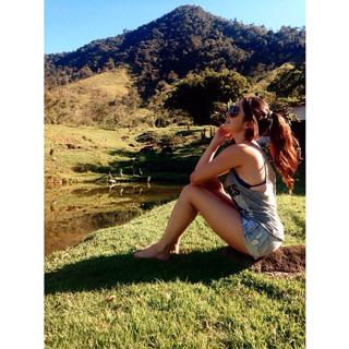 Marcela Barrozo feet photo 1