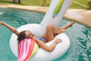 Marcela Fetter feet photo 2