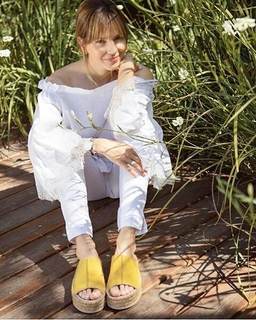 Marcela Kloosterboer feet photo thumbnail