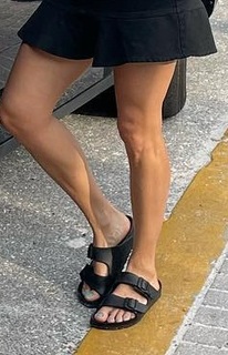 Marcela Kloosterboer feet photo thumbnail