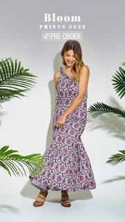 Marcela Kloosterboer feet photo thumbnail