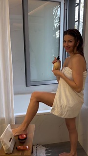 Marcela Kloosterboer feet photo thumbnail