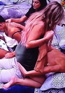 Marcela McGowan feet photo 9