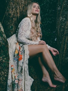 Marcela McGowan feet photo 17