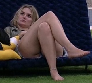Marcela McGowan feet photo 13